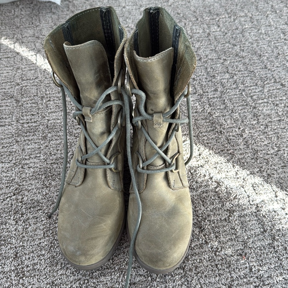 Sorel wedges